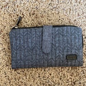 Lug Tram Wallet in Heather Grey.